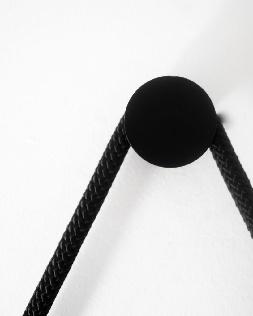 Un baño blanco y negro con detalles que te enamorarán - Mar Vidal